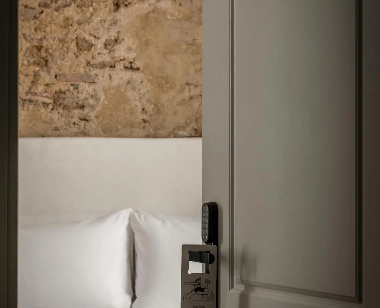 Bypillow Casa Gades Cadiz 2*,  Spain
