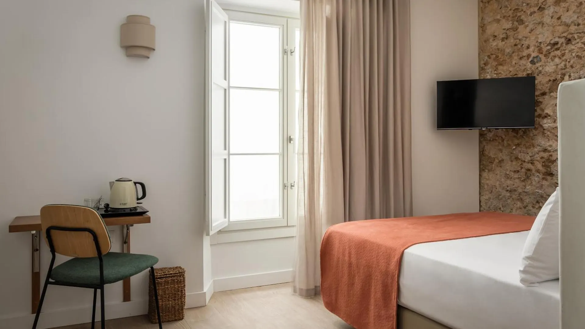 Bypillow Casa Gades Cadiz 2*,