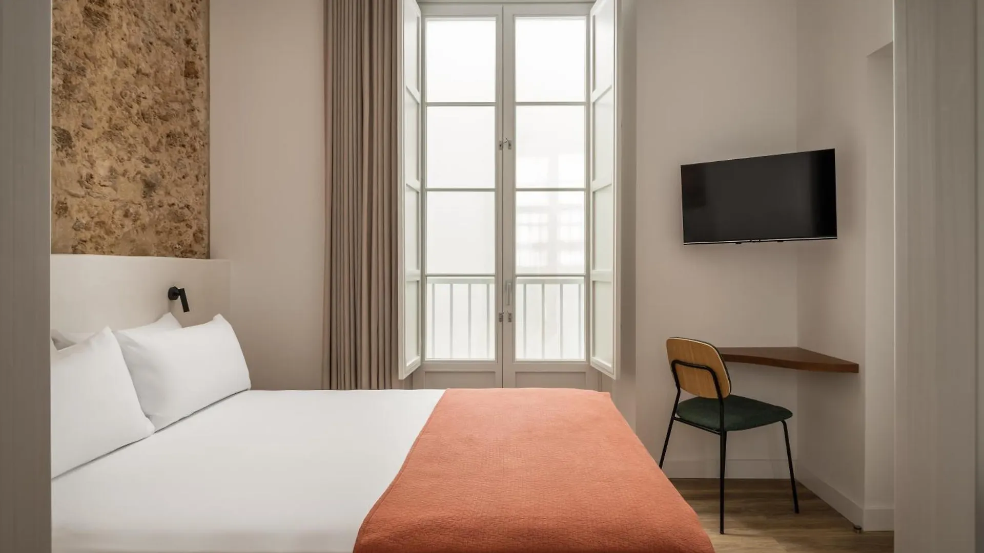 ** Guest house Bypillow Casa Gades Cadiz Spain